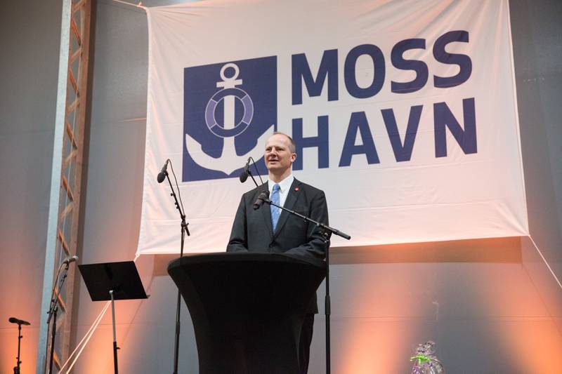 Samferdselsminister Ketil Solvik-Olsen snakket varmt om prosjektet i Moss. Han tok samtidig imot klare oppfordringer fra lokalpolitikere om å prioritere RV19. 