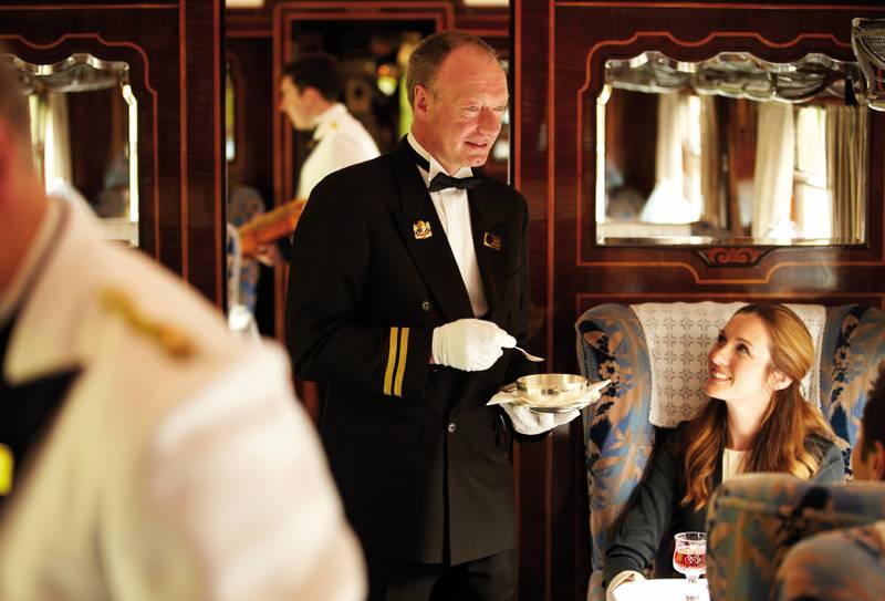 Bli med den engelske overklassen på togtur med British Pullman i Storbritannia. FOTO: MATT HIND