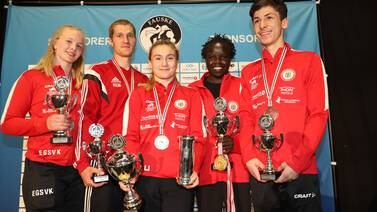 Fem medaljer for Fredrikstad-brytere i Fauske