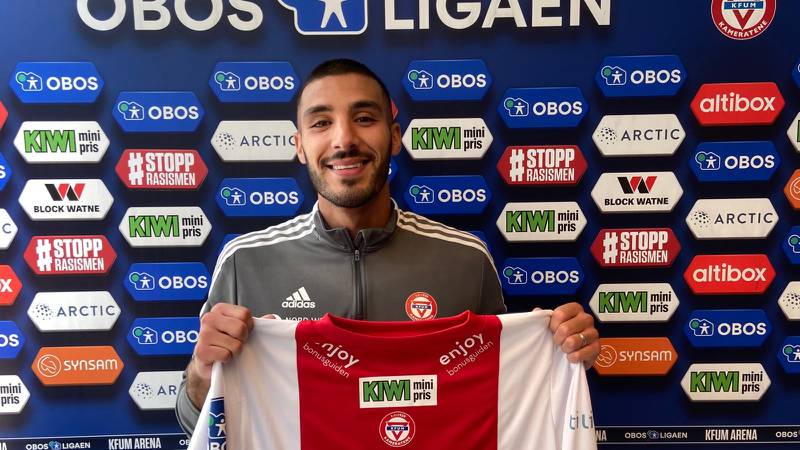 Ayoub Aleesami vender hjem til Oslo fra Fredrikstad, og har signert for Kåffa.