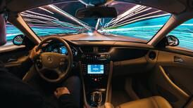 Elektronikk, overvåking og sikkerhet i moderne biler