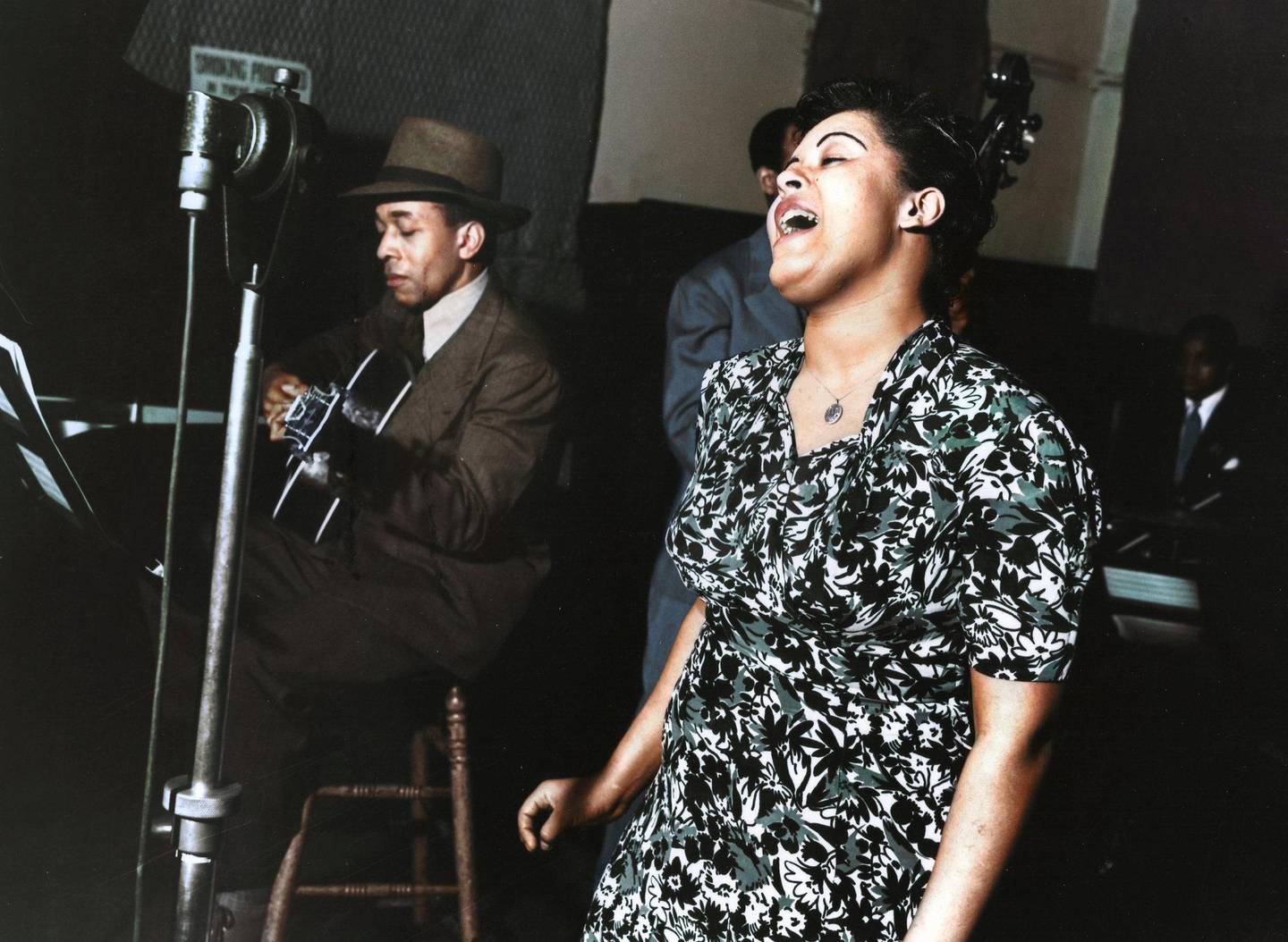 Billie Holiday i studio i 1939. Foto: Arthaus