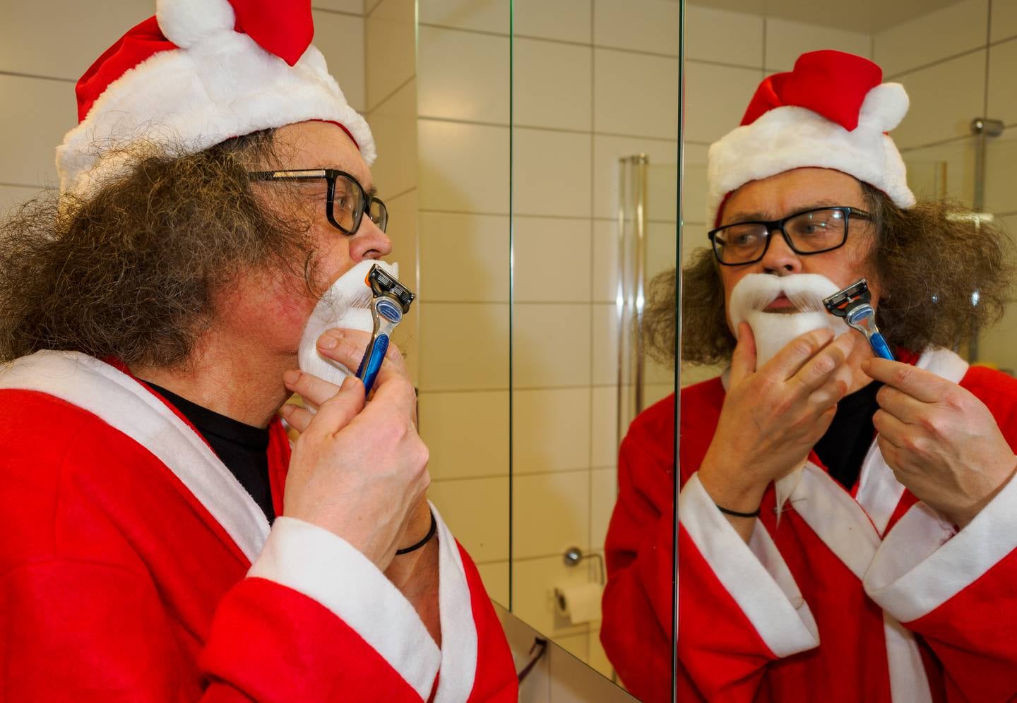 Askild Hagen, en av Hedmarkens Sønner, "orker itte flere julesanger". Påstår han i hvert fall.