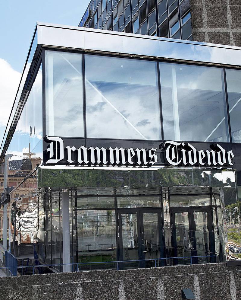 2019: Dagens Drammens Tidende er fremdeles distriktets største avis, og med sine 187 år den eldste i mediehuset Amedia. Den har drammensfamiliene Raknerud og Lyche å takke for sin overlevelse. FOTO: KATRINE STRØM
