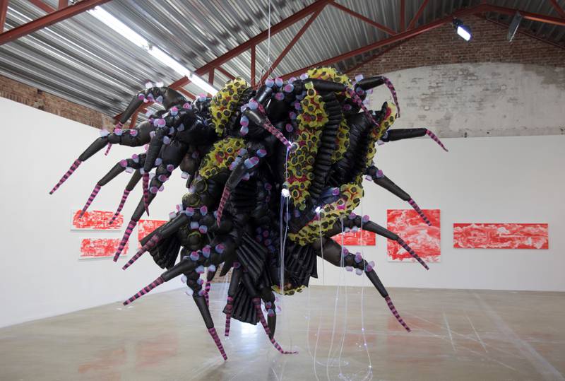 Sør-Korea er tema for årets kunstutstilling på Vestfossen Kunstlaboratorium. Lee Byungchans «Urban creature» er utstillingens mest oppsiktsvekkende verk, en moderne versjon av det klassiske sjøuhyret «Moby Dick».