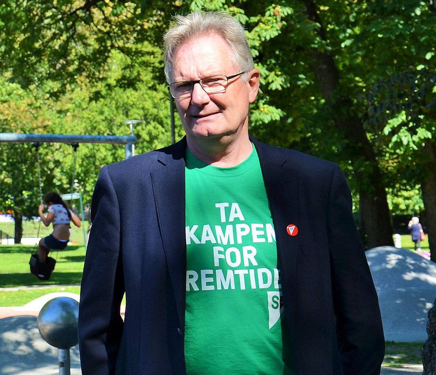 SVs Rune Kjeldsen vil ha slutt på kommunens kjøp av eksterne kommunikasjonstjenester.