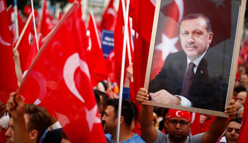 Tyrkias president Erdogan ønsket å tale til demonstrantene i Köln via videolink, men fikk ikke lov av Tysklands grunnlovsdomstol.