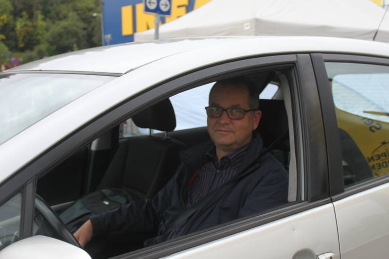 Ketil Hansen lot kø være kø, og valgte parkering og buss inn til Oslo.