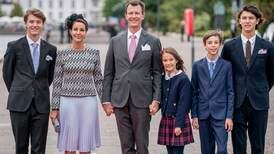 Barna til danske prins Joachim fratas prinsetitler