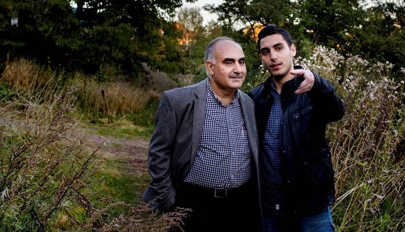 Ahmad og Mohammad har mistet troen på at de vil få oppleve et fritt Syria i sin levetid. De forsøker nå å gjøre det de kan for å skape seg et nytt liv i Norge. FOTO: ANNIKEN C. MOHR