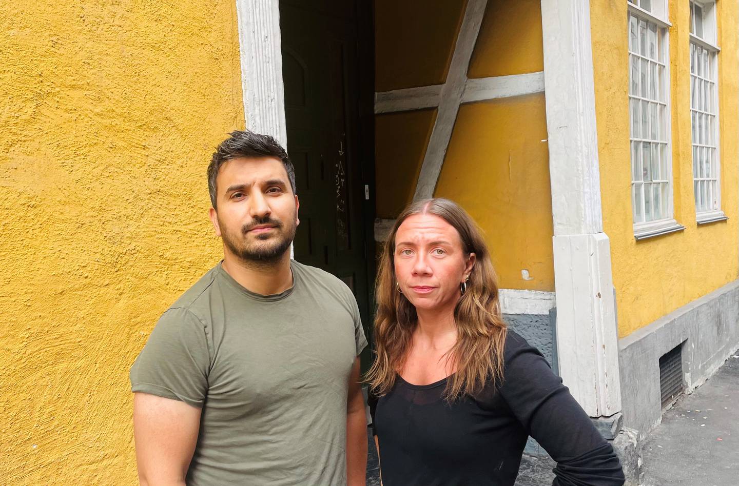 Siavash Mobasheri og Ylva Holm Torsteinson (R) vil at Oslo skal bli en strippefri by.