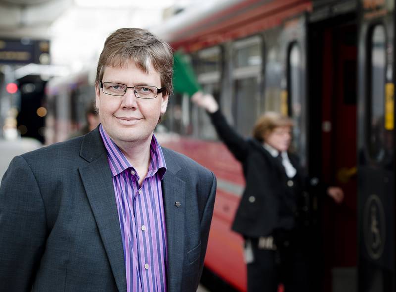 NSBs Åge-Christoffer Lundeby ønsker mer stabil leveranse fra Bane Nor. Foto: NSB