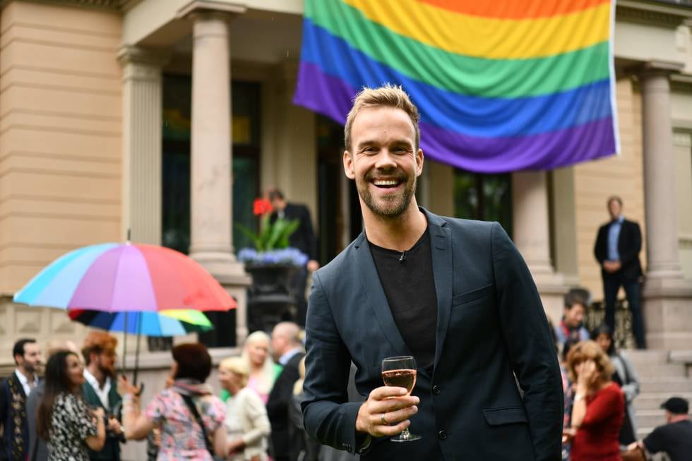 Morten Hegseth under mottakelsen av representanter for pride 2019 ved statsministerboligen.
Foto: Ola Vatn / NTB