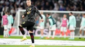 Haaland-bekymring etter poengtap for City – poengdeling i Sevilla-Dortmund