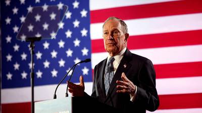 Bloomberg i skuddlinjen til de andre demokratene