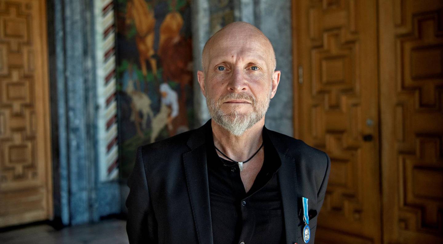 Skriver om kreftsykdommen: Lars Saabye Christensen, her ved utdelingen av St Hallvard-medaljen i fjor. FOTO: MIMSY MØLLER