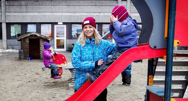 Det barna trenger er lek og gode voksne, sier Eivor Evenrud, 3.-kandidat for Rødt i Oslo. FOTO: ARNE OVE BERGO