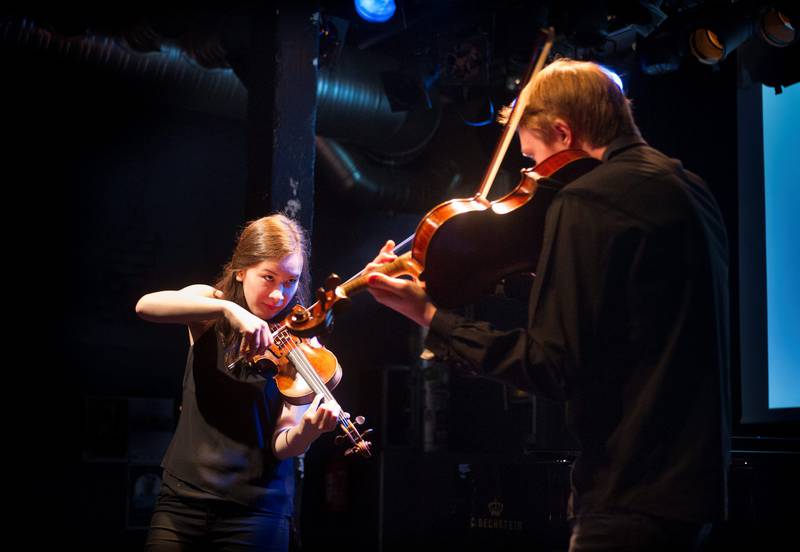 Sonoko Miriam Shimano Welde og Eivind Holtsmark Ringstad er blant de fremste unge musikertalentene som Barratt Due har utviklet. FOTO: ARNE OVE BERGO