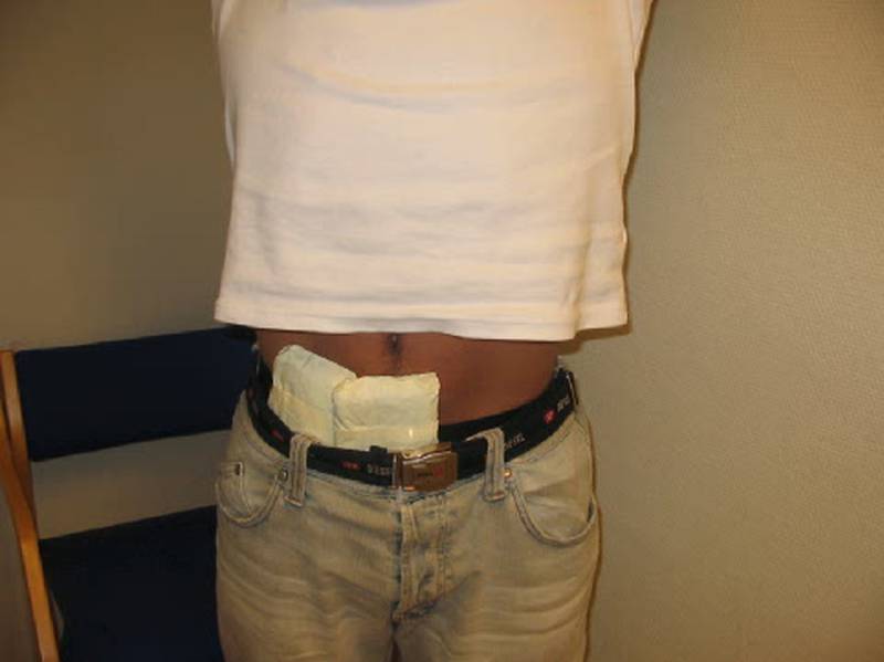 Denne personen ble tatt med tablettypen valium i buksen. Foto: Tollregionen Vest-Norge