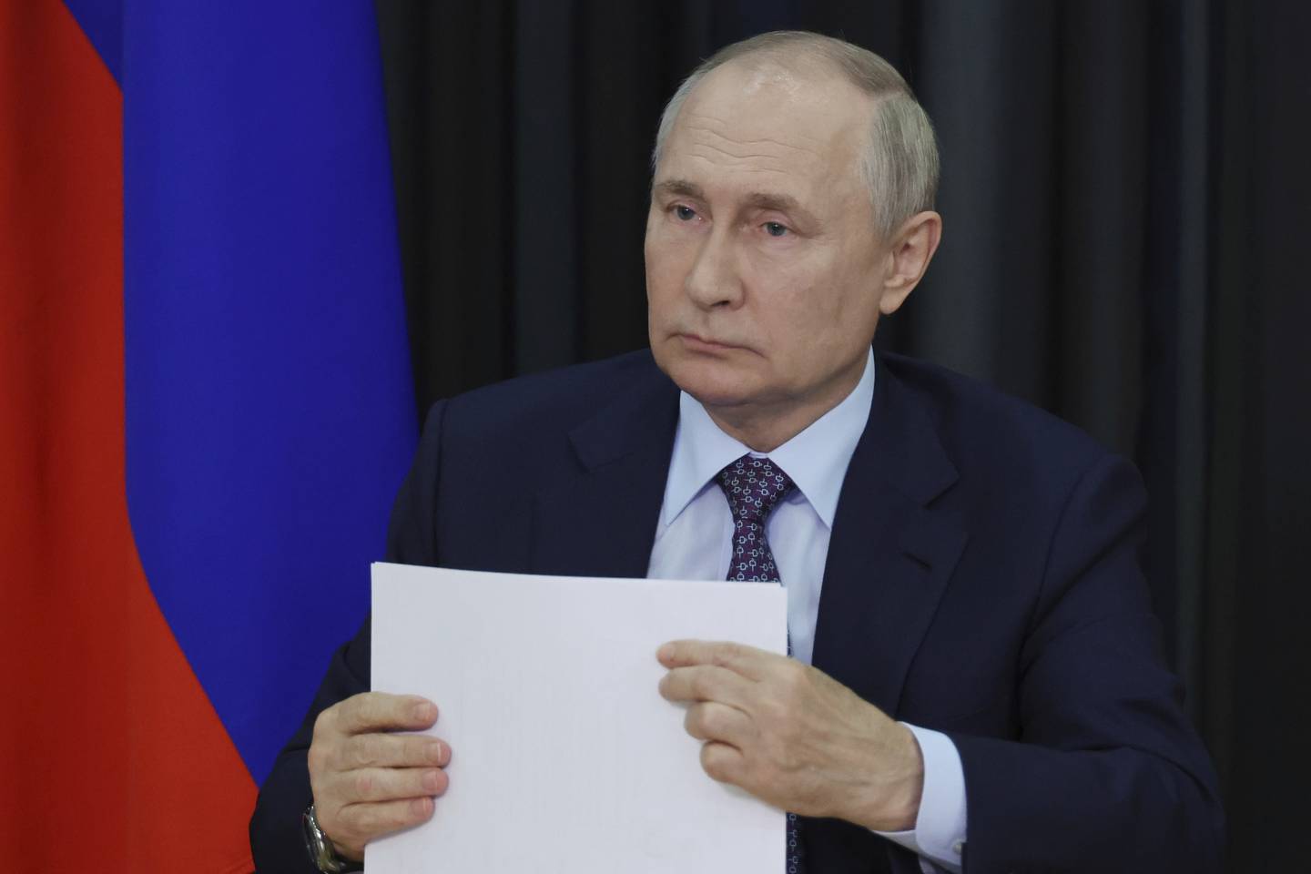 Russlands president Vladimir Putin kommer med nye utfall mot Ukrainas president og hans vestlige støttespillere. Foto: Sputnik / AP / NTB 