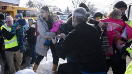 Buss krasjet inn i barnehage i Montreal – minst åtte personer er skadd