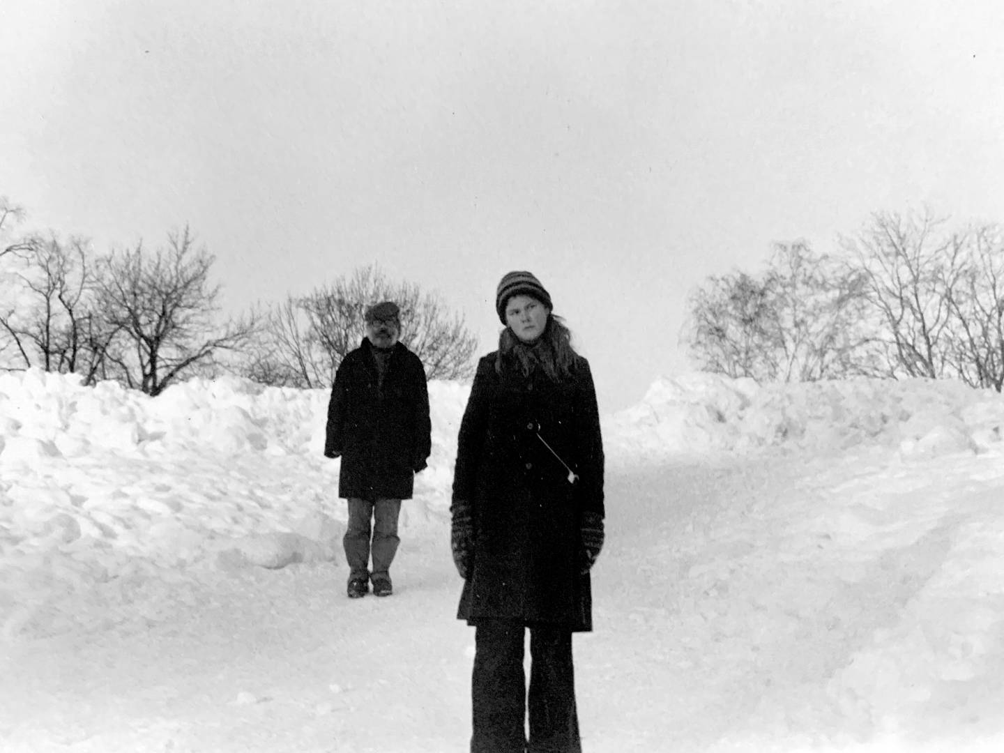 Lene og Arnljot Berg, 1977 - faren holdt fotokurs for Lene og en venninne, forteller hun