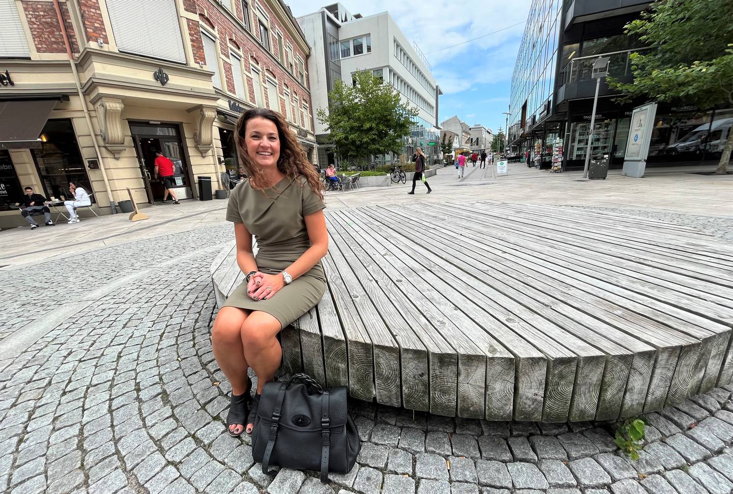 Fredrikstad er en by i en spennende utvikling, mener den nye sentrumslederen, Malin Carita Lind.