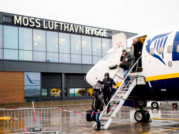 Kan ende opp med å gi Moss lufthavn Rygge til banken: – I praksis er det de som eier flyplassen