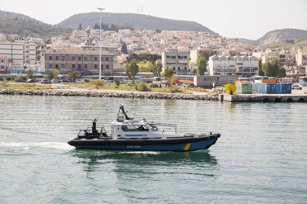 En svensk kystvaktbåt fra Frontex-operasjonen fotografert på en patruljetur i Middelhavet i 2016. Foto: Tore Meek / NTB