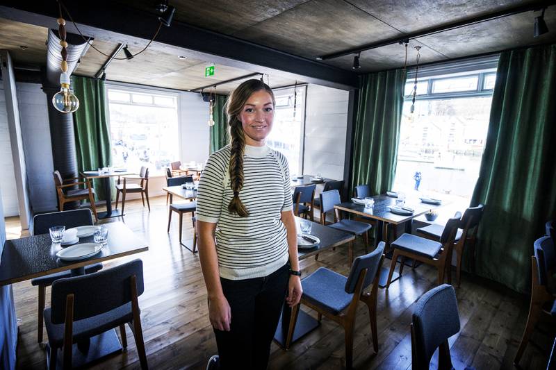 Daglig leder Kristin Folkestad kan melde om fulle hus i åpningsuken til den italienske restauranten Villa 22. Foto: Roy Storvik