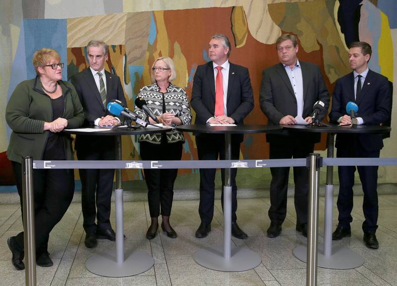 Før jul var flertallet på Stortinget samlet om et asylforlik. Nå når Sylvi Listhaug skal sette det ut i live, møter hun motstand. FOTO: FOTO: NTB SCANPIX