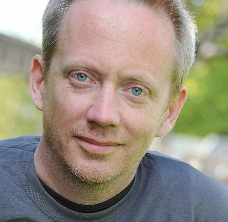 Dag Øistein Endsjø er professor i religion og Eurovision-ekspert.