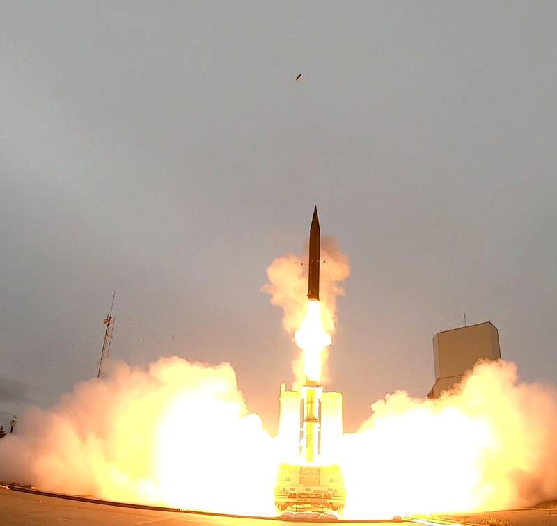 Gjennomførte test: I helgen gjennomførte Israel en test av et nytt rakettsystem som skal kunne skyte ned langdistanseraketter utenfor jordens atmosfære.FOTO: AFP/NTB SCANPIX