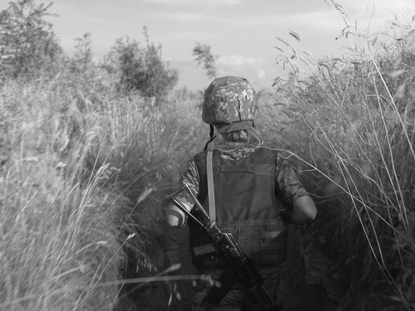 Filmen fra skyttergravene i Ukraina er som å se en lunte brenne