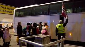 Buss med ukrainske flyktninger på vei til Norge ble stoppet på grensa i Danmark – måtte snu 