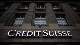 Sveitsiske myndigheter bekrefter: Storbanken UBS kjøper opp Credit Suisse