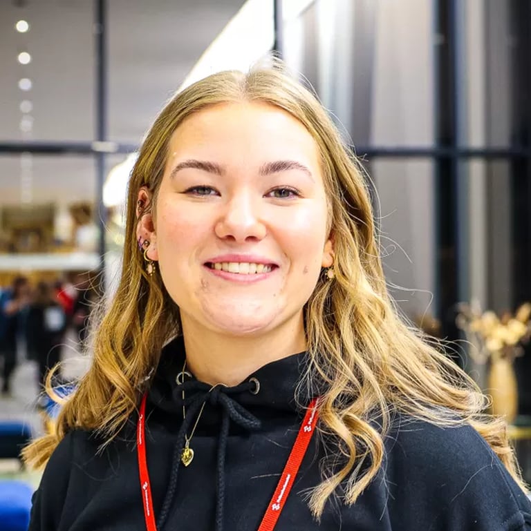 Caroline Wilson Iglebæk (24) leder Fellesforbundets ungdomsutvalg.