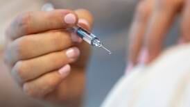 FHI: Svak koronaøkning – rask økning i influensa