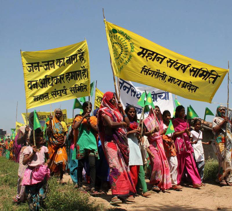 Greenpeace har fått mye lokal støtte for sin kamp mot kull i India, men indiske myndigheter mener miljøvernorganisasjonen koster landet dyrt. FOTO: GREENPEACE