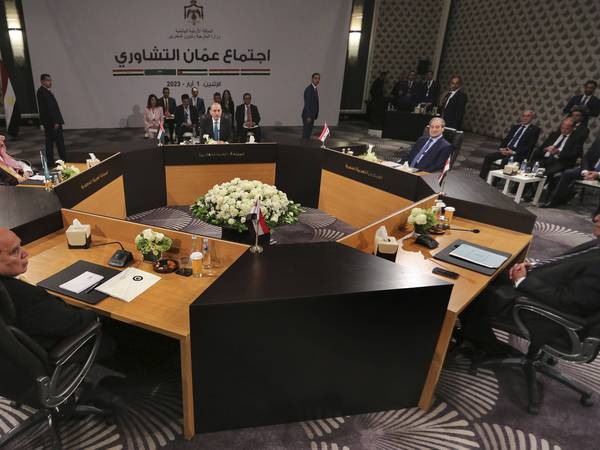 Al Arabiya: Syria slippes igjen inn i Den arabiske liga – på visse betingelser