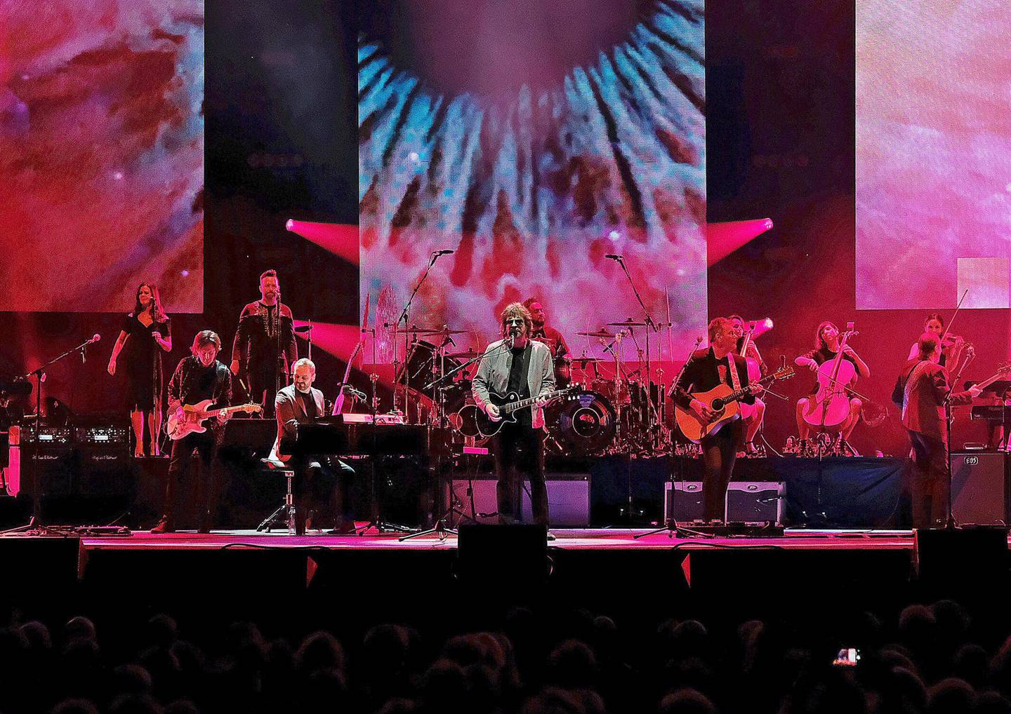 It’s a living thing: Jeff Lynne med ELO i Oslo Spektrum i 2018. FOTO: MODE STEINKJER