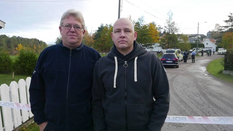 Bekymrede naboer: Robin Gyldager og Martin Bekke (lederen i Krapfoss Vel) er bekymret for utviklingen i nabolaget. 