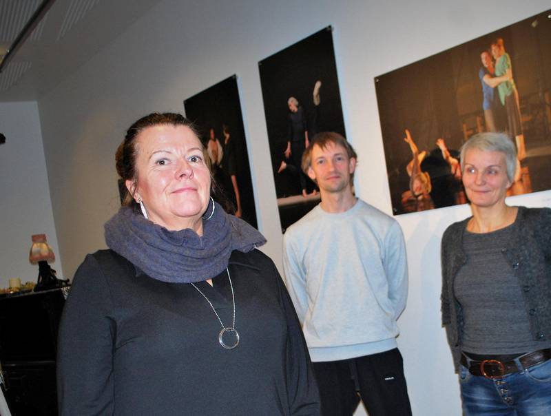 Grunnlegger av Samovarteatret, Bente S. Andersen, sammen med Nikolay Shchetnev og Turid Skoglund.