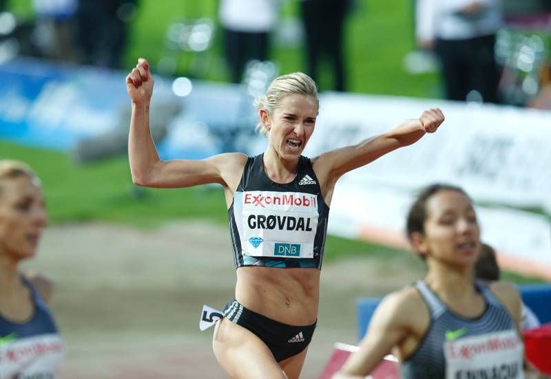 Karoline Bjerkeli Grøvdal kjempet seg inn forbi Grete Waitz-rekorden på Bislett.