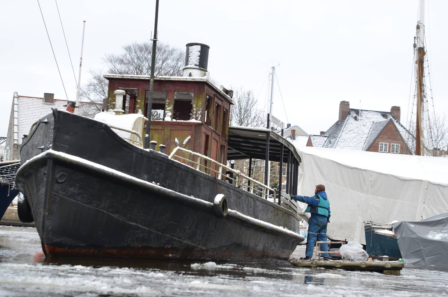 I januar ble veteranbåten slept fra Torp til Isegran på Kråkerøy.