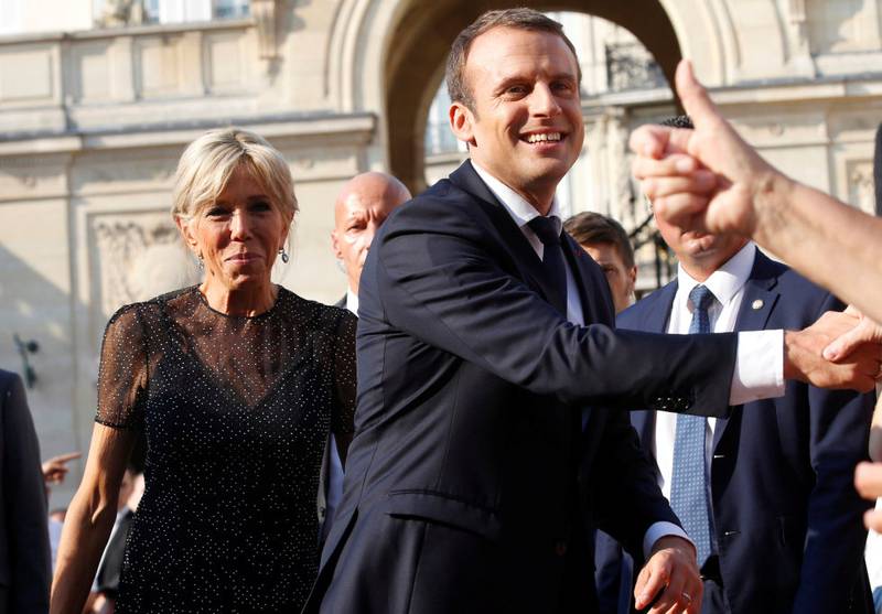 Han satset på  ja til EU og ja til innvandring. Emmanuel Macron (39) ble president med den politiske sentrumsbevegelsen «La République En Marche», som knapt er ett år.