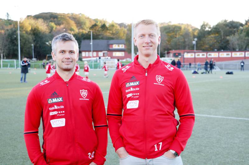 Eivind Ovedal (30) og Hans Arne Haga (33) er blant de ti spillerne over 30 år i de lokale klubbene i våre to 3.-divisjonspuljer som fortsatt finner tid til å spille fotball. Foto: Pål Karstensen.