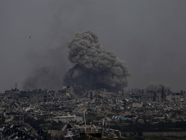 Reuters og AFP: Israel vil tilby Hamas våpenhvile mot frigivelse av gisler