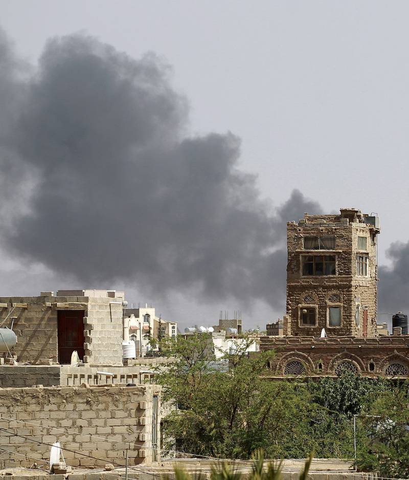 TORSDAG 20. AUGUST: Hovedstaden Sanaa under luftangrep igjen. FOTO: NTB SCANPIX