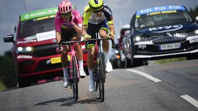 Fabio Jakobsen innfridde i Tour de Frances første massespurt – offensiv Bystrøm i brudd